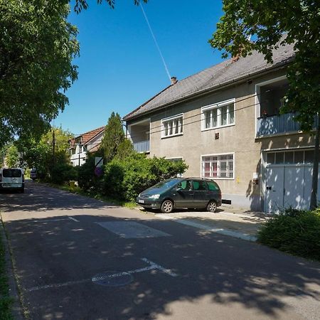 Piroska Bartok Teri Apartman 01 Eger Luaran gambar